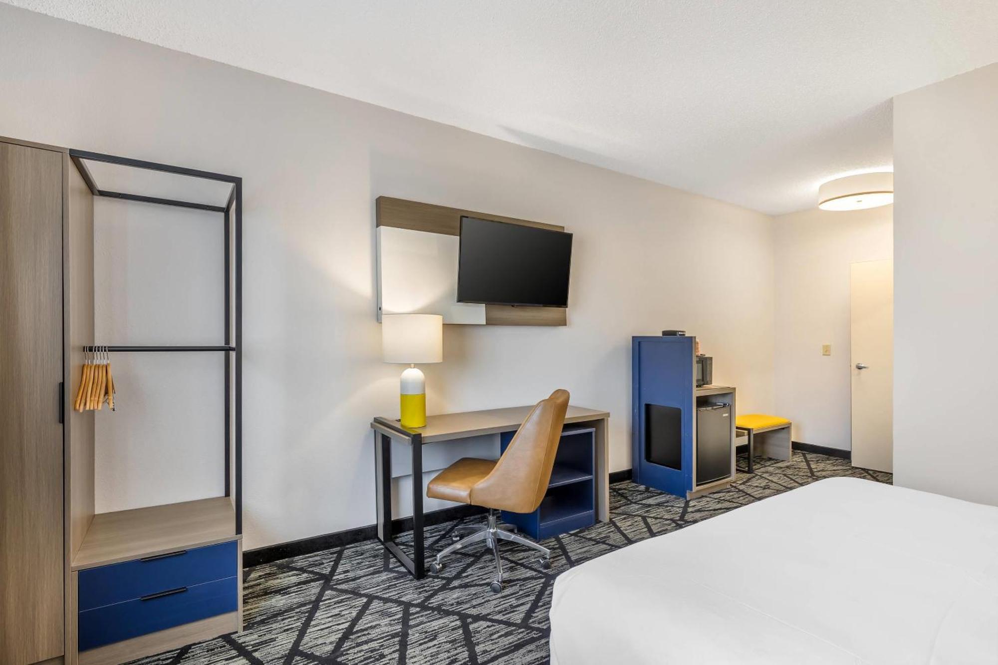 Comfort Inn Davenport East - Bettendorf Exterior foto